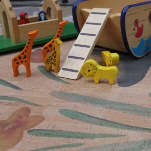 Kork Kinderteppich mit Bausteinen aus Holz, Natürliche Materialien als Spielmatte für Kinderzimmer