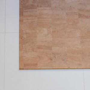 badezimmer teppich, naturprodukt kork, korkteppich auf fliesen