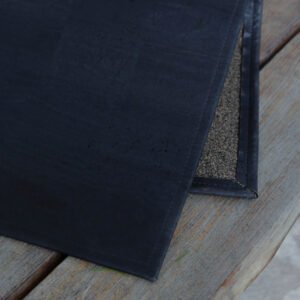 mitternachtsblau, natur maserung, teppich aus kork, veganes korkleder, nachhaltiges korkteppich