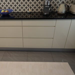 korkteppich, elfenbein, küchenboden, veganes korkleder, antiallergen, nachhaltiger teppich